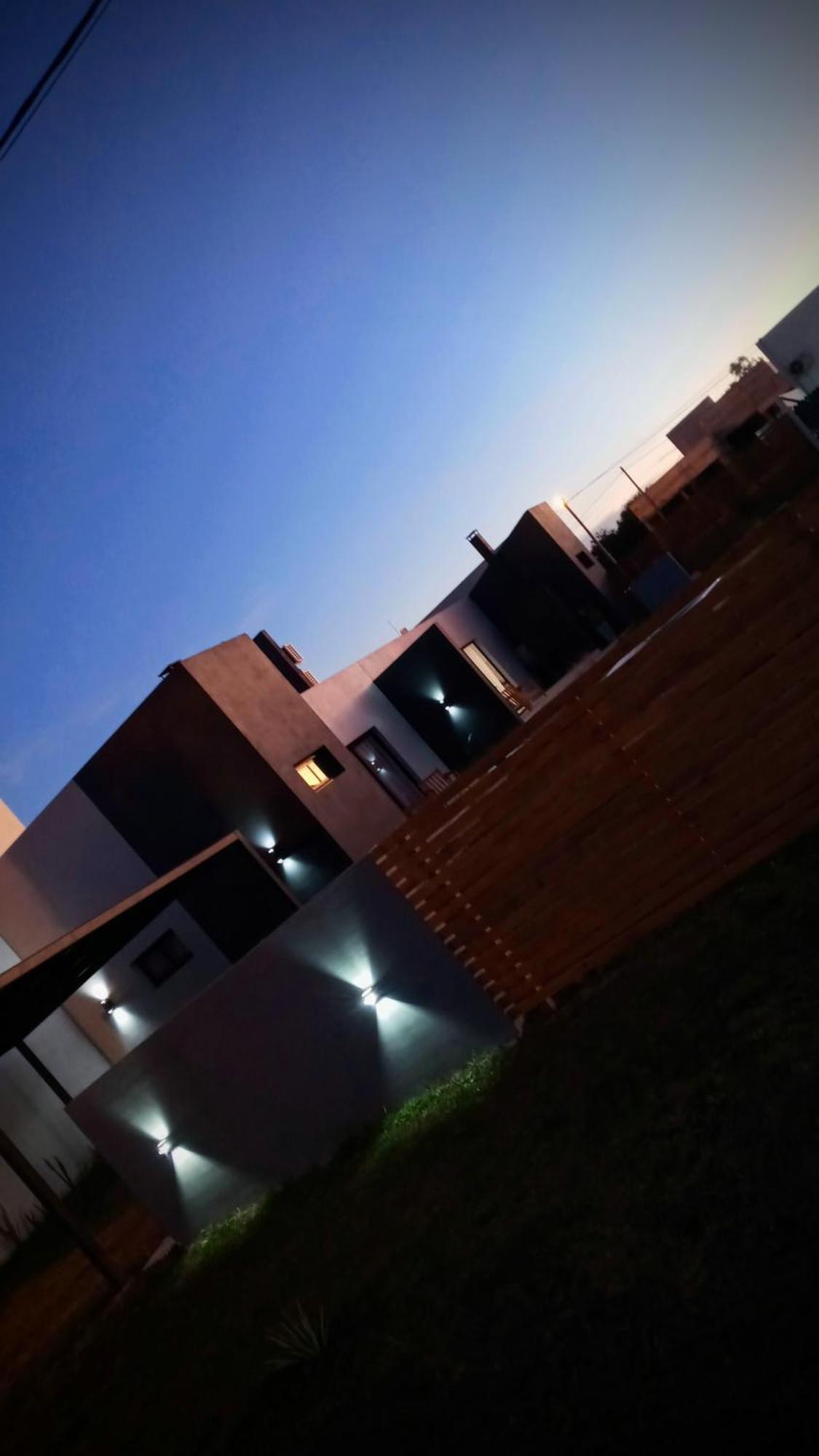 Belize Apartment *